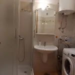 Inna With Free Garage Parking Apartman *