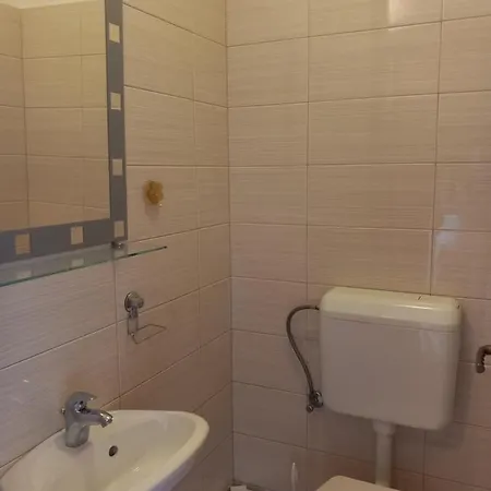 Inna With Free Garage Parking Zadar