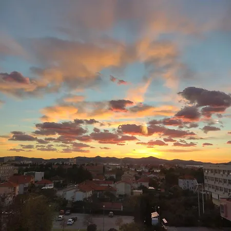 Lägenhet Inna With Free Garage Parking *